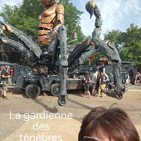 Pour 1 Ou 2 Personnes * Le Landreau